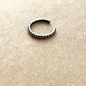 SILPADA Dot Toe Midi Ring